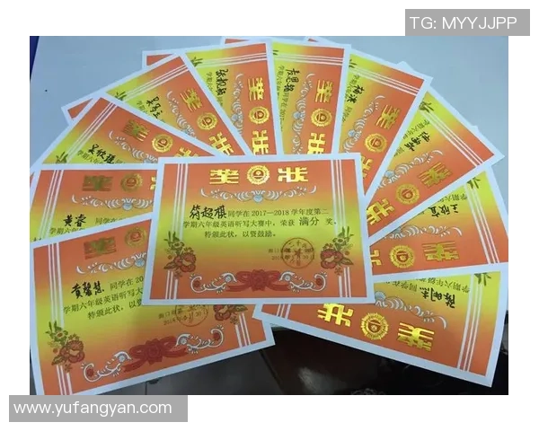 足球明星卡片拆卡乐趣无限揭开珍藏背后的故事与价值